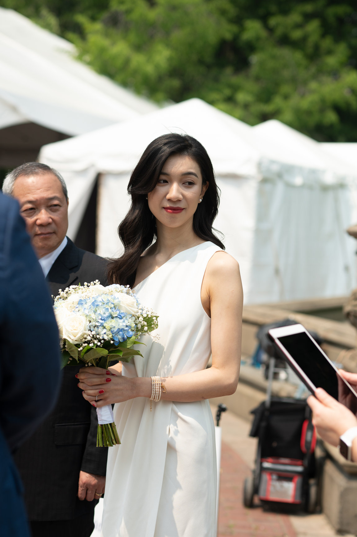 Tzuchin and Alan at their elopement, photograph 3 of 15