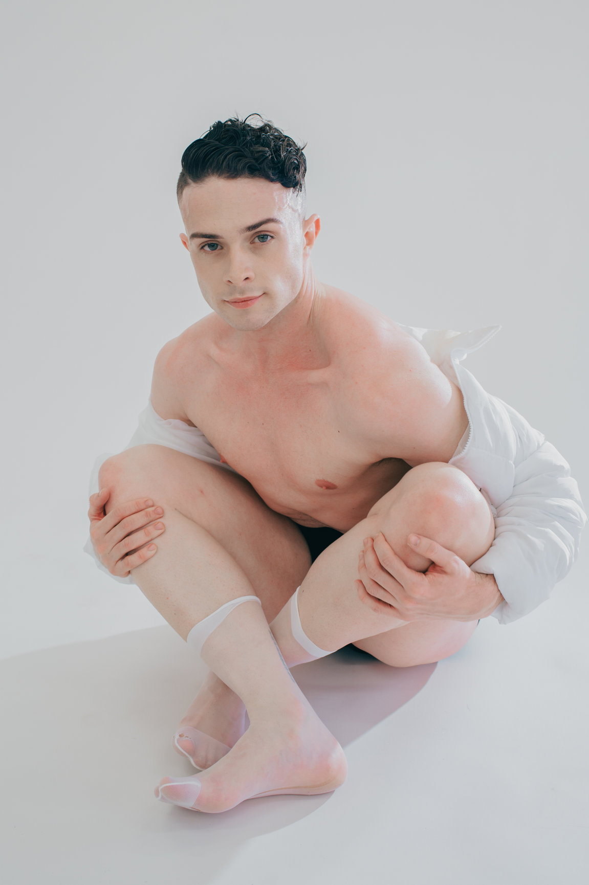 Eoghan — glam and fine art portrait, photograph 6 of 15