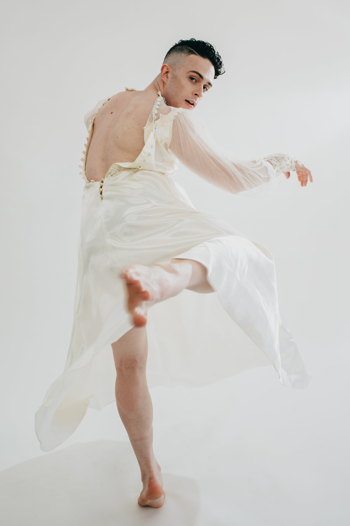 Eoghan — glam and fine art portrait, photograph 7 of 15