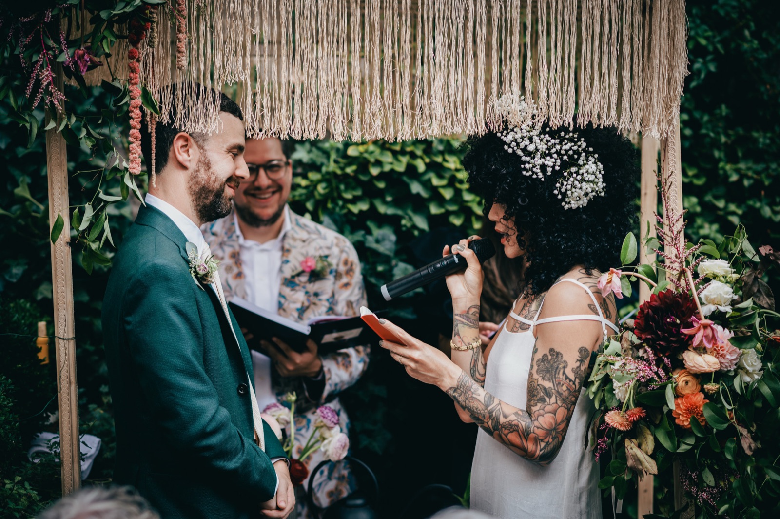 Sophie and Ben on their wedding day, photograph 6 of 15